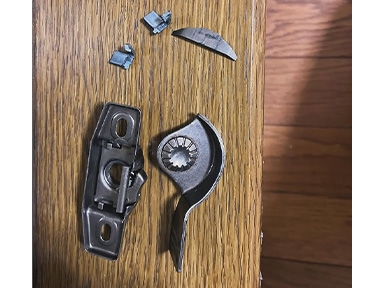 窓の鍵を新しくして安心して暮らしたい