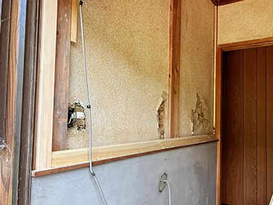 崩れた土壁を丈夫に直して見た目も整えたい